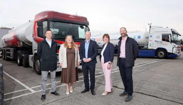 (l-r) Raymond Gormley, Consumer Council for Northern Ireland, Fiona Magee, Advice NI, Communities Minister Gordon Lyons, Nicole Lappin, Chair NIHE and David Blevings, Northern Ireland Oil Federation